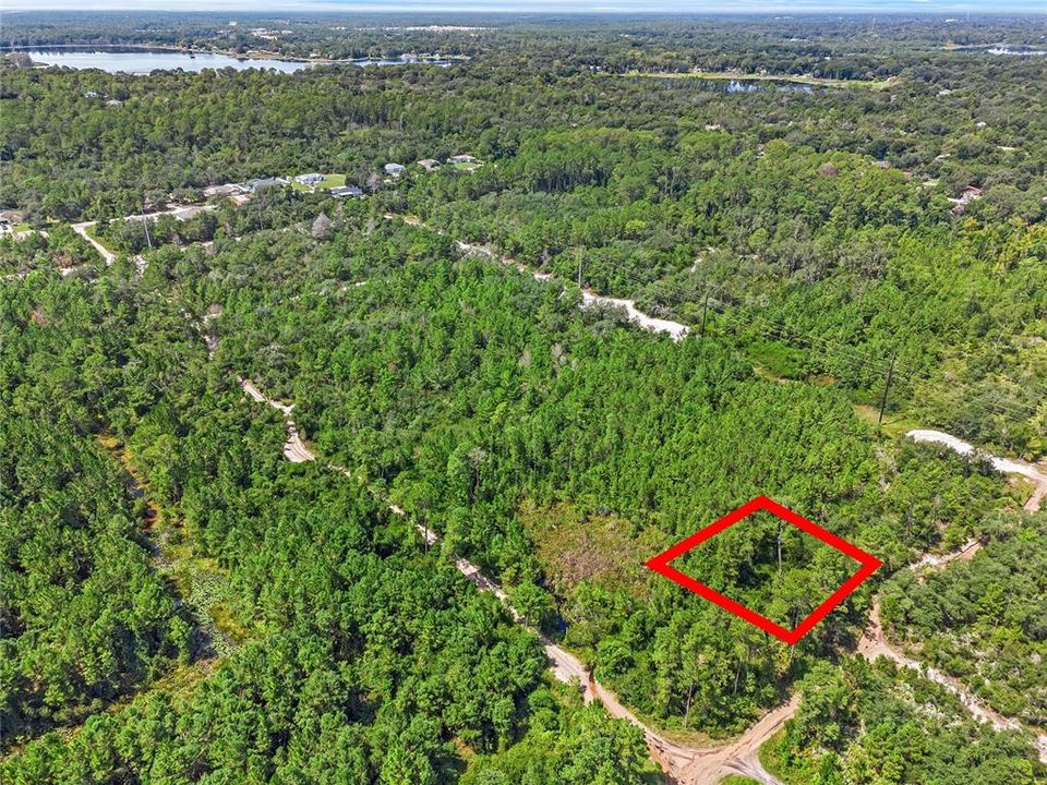 На продажу: $28,900 (0.28 acres)