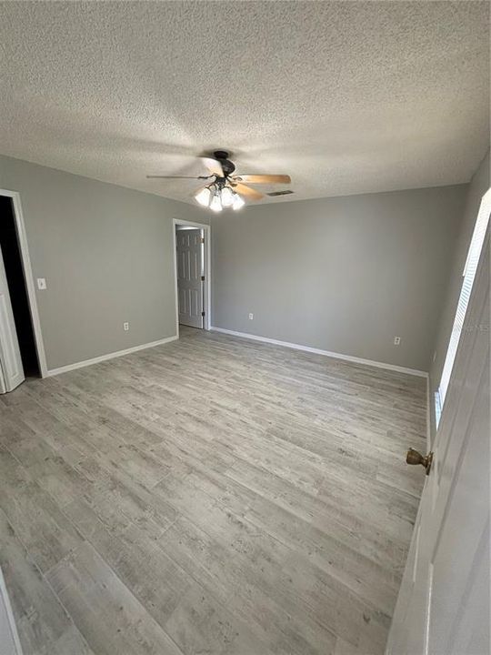 For Rent: $1,695 (3 beds, 2 baths, 1176 Square Feet)