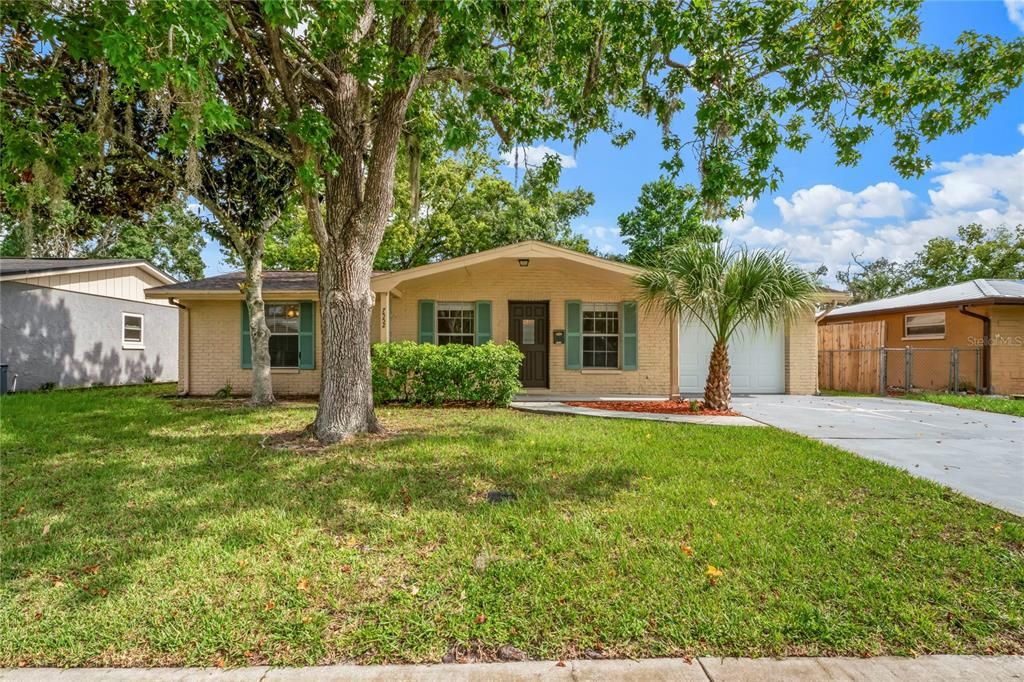 Active With Contract: $249,900 (3 beds, 1 baths, 1320 Square Feet)