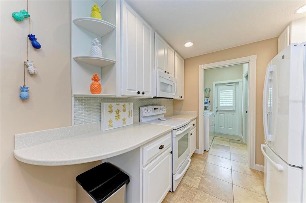 Active With Contract: $395,000 (3 beds, 2 baths, 1673 Square Feet)