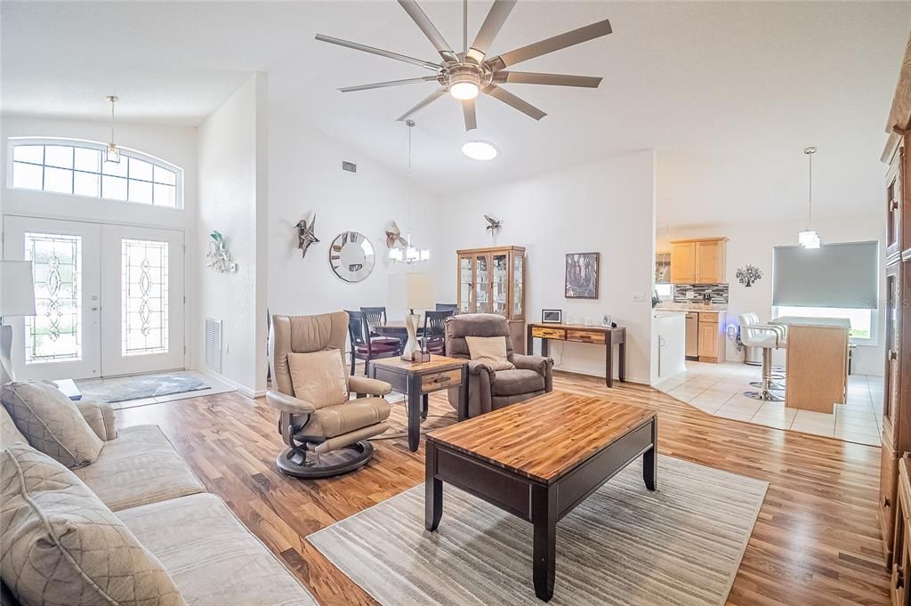 Entryway/Living Room