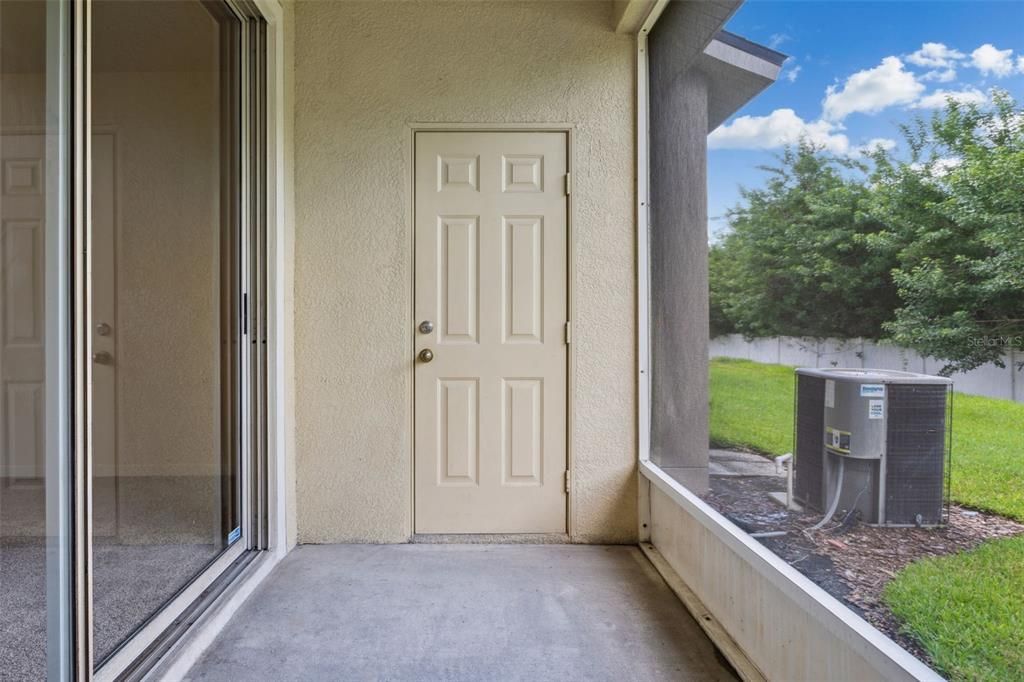 Covered/Screened lanai with storage