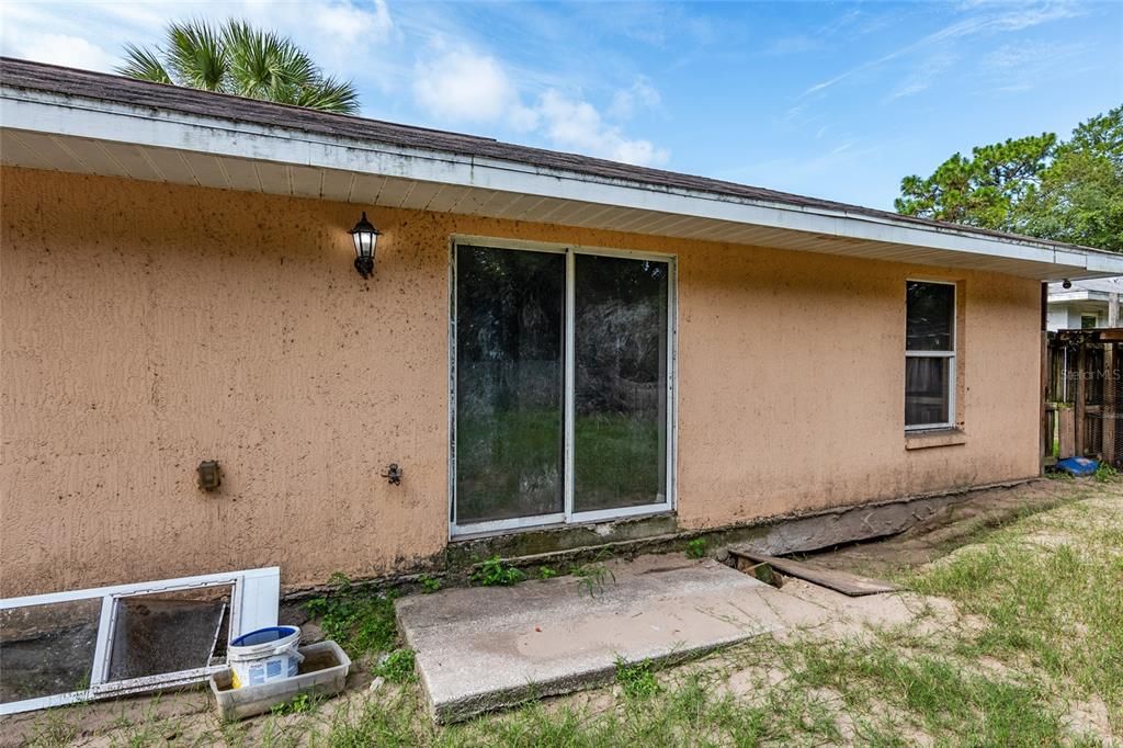 For Sale: $289,900 (3 beds, 2 baths, 1362 Square Feet)