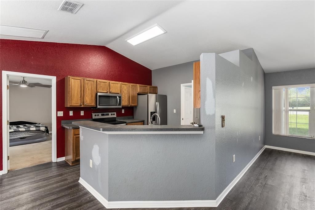 For Sale: $289,900 (3 beds, 2 baths, 1362 Square Feet)