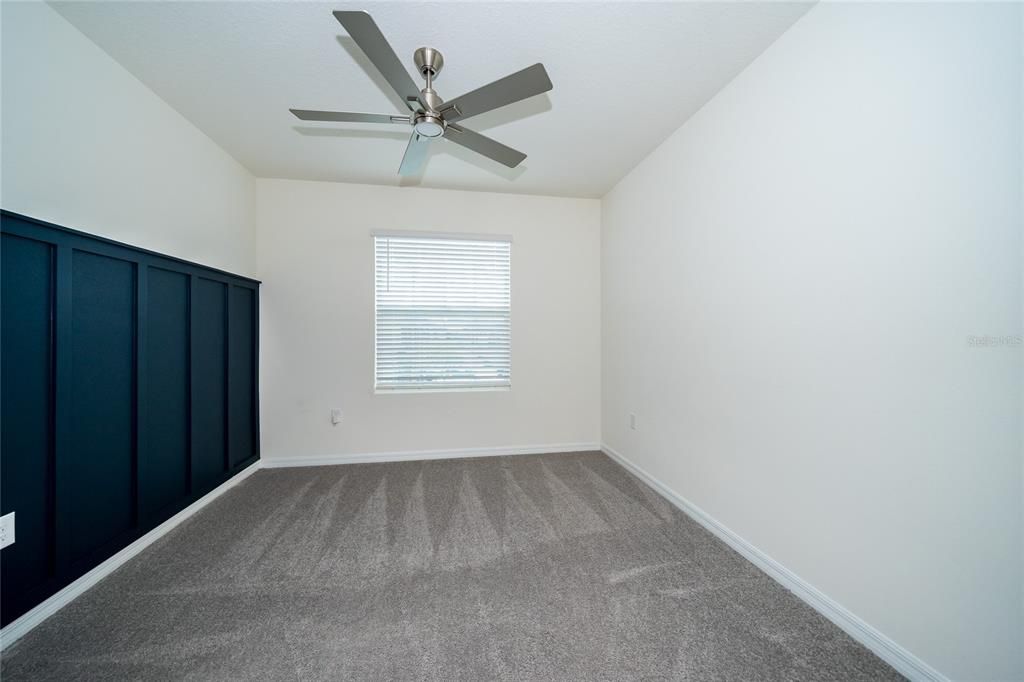 For Sale: $327,400 (3 beds, 2 baths, 1673 Square Feet)