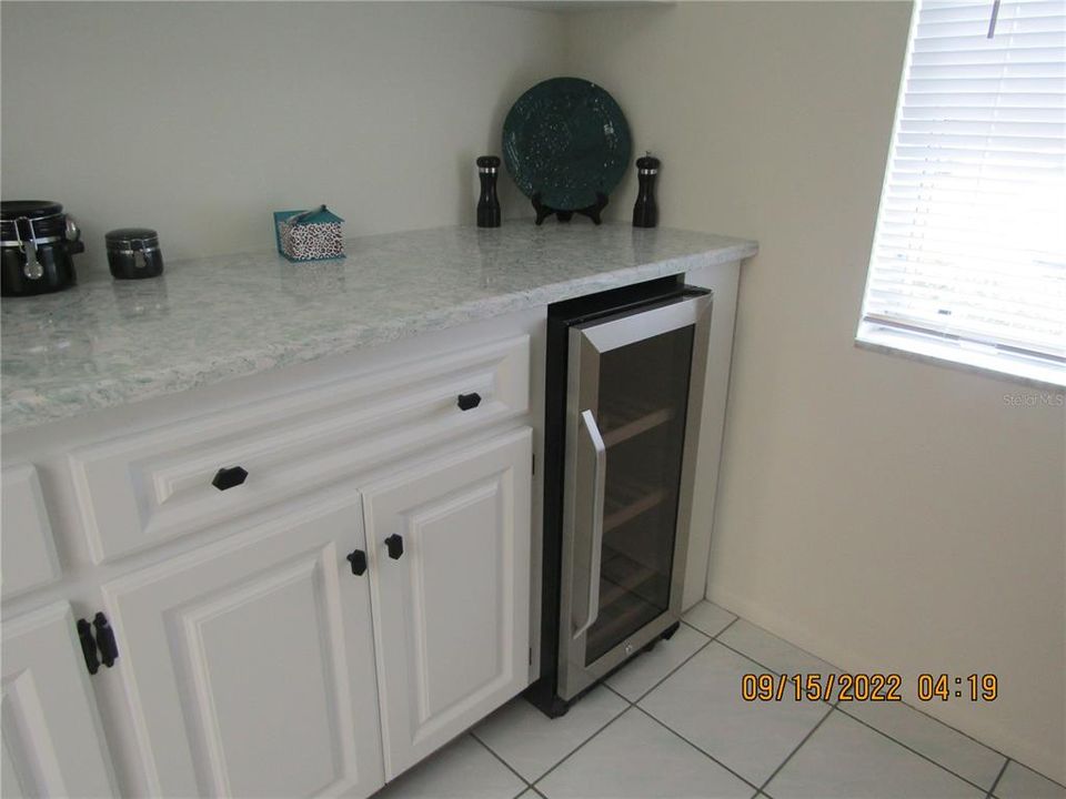 For Rent: $4,150 (2 beds, 2 baths, 1118 Square Feet)