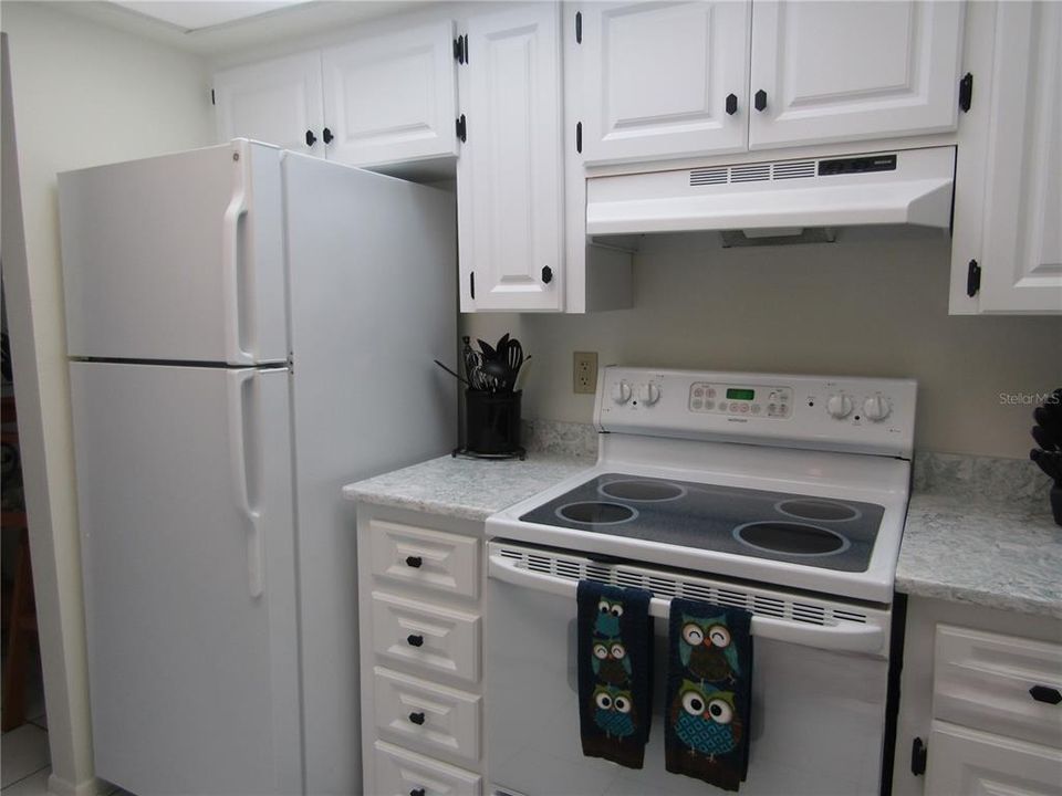 For Rent: $4,150 (2 beds, 2 baths, 1118 Square Feet)