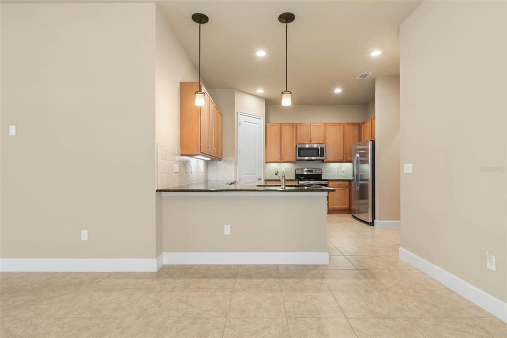 Active With Contract: $349,900 (2 beds, 2 baths, 1510 Square Feet)