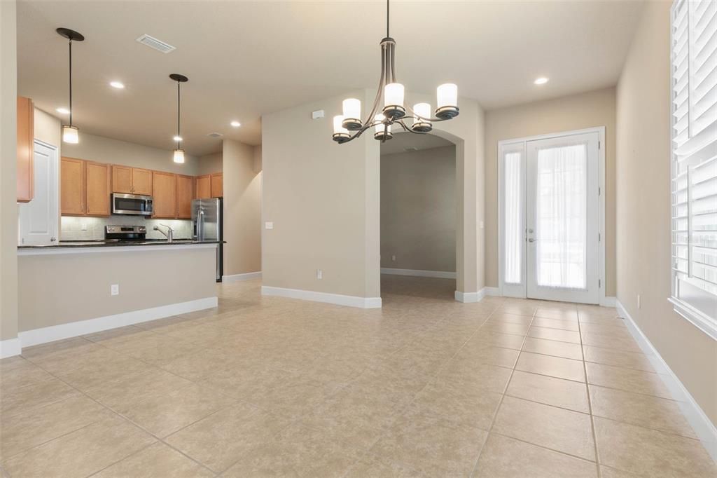 Active With Contract: $349,900 (2 beds, 2 baths, 1510 Square Feet)