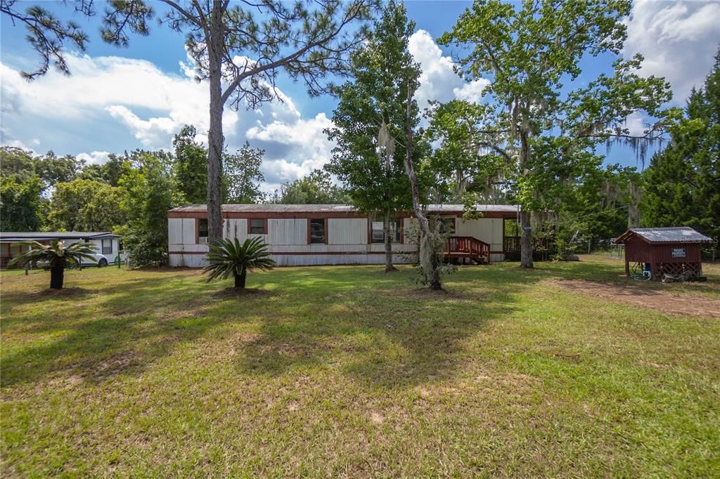 最近售出: $85,000 (2 贝兹, 1 浴室, 830 平方英尺)