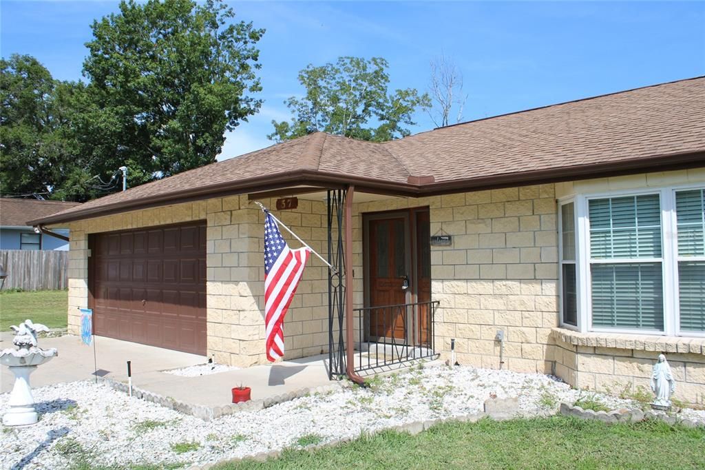 Active With Contract: $350,000 (4 beds, 2 baths, 2353 Square Feet)