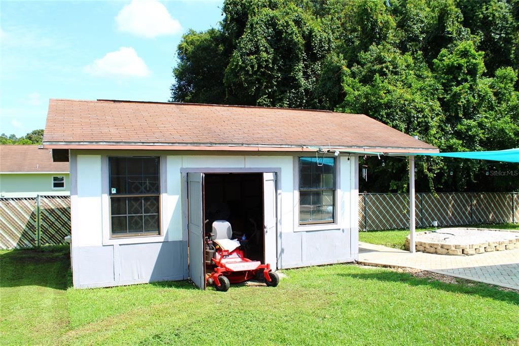 Active With Contract: $350,000 (4 beds, 2 baths, 2353 Square Feet)