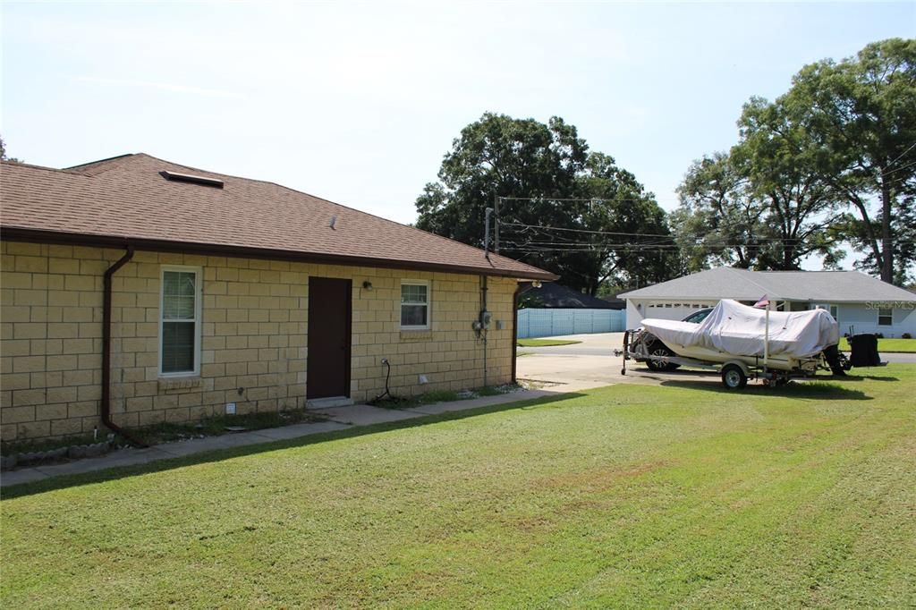 Active With Contract: $350,000 (4 beds, 2 baths, 2353 Square Feet)