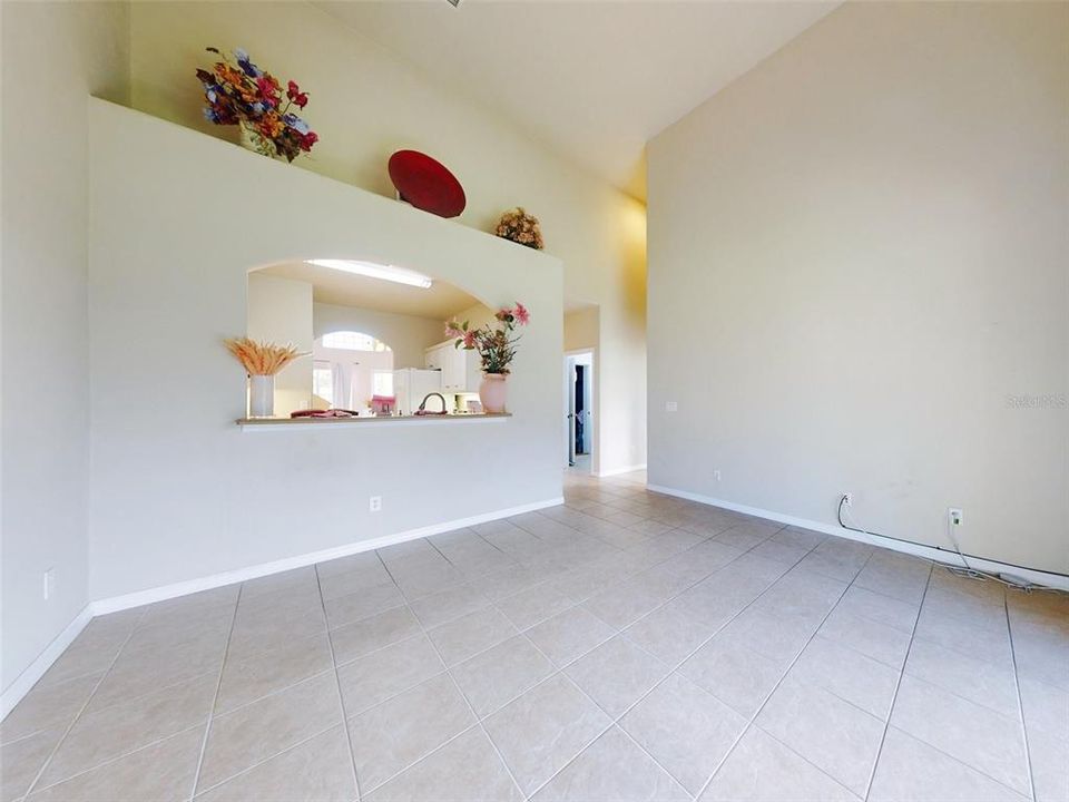 For Sale: $390,000 (3 beds, 2 baths, 1433 Square Feet)