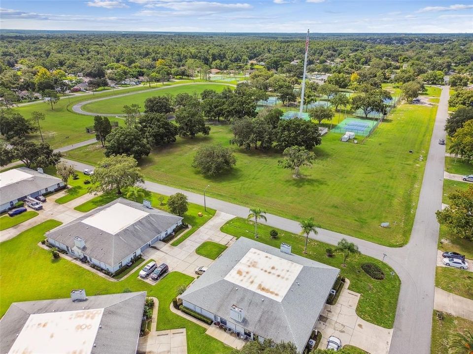 Active With Contract: $245,000 (2 beds, 2 baths, 1192 Square Feet)