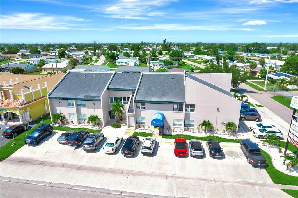 Welcome to 3417 Tamiami Trail UNIT F