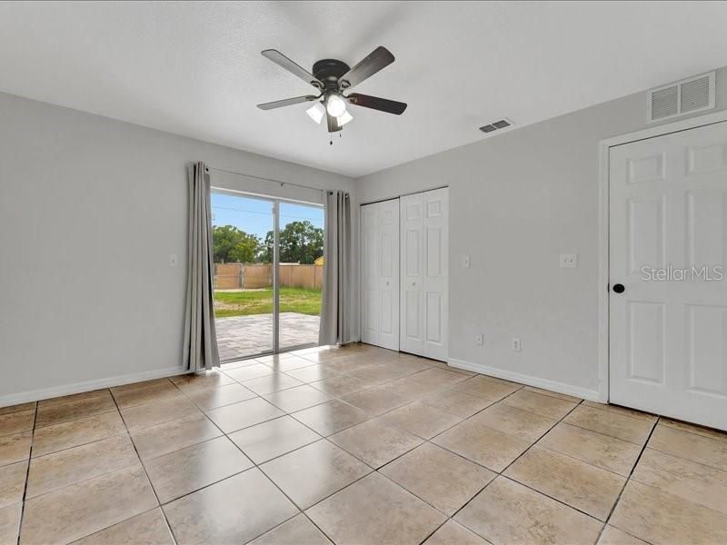 Active With Contract: $2,600 (3 beds, 2 baths, 1200 Square Feet)