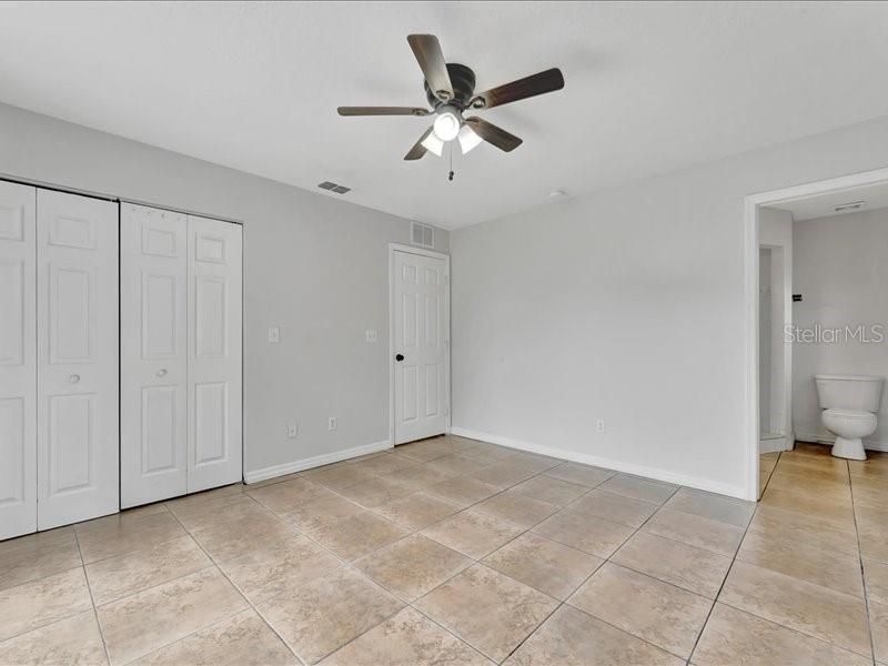 Active With Contract: $2,600 (3 beds, 2 baths, 1200 Square Feet)