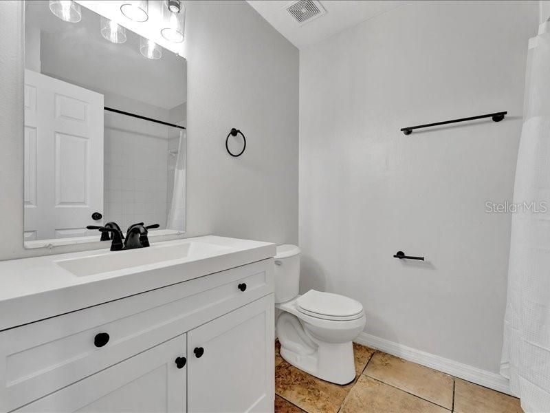 Active With Contract: $2,600 (3 beds, 2 baths, 1200 Square Feet)