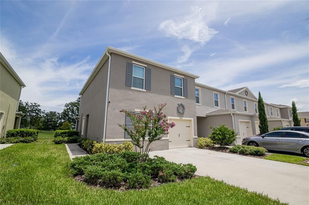 Active With Contract: $2,490 (3 beds, 2 baths, 1530 Square Feet)