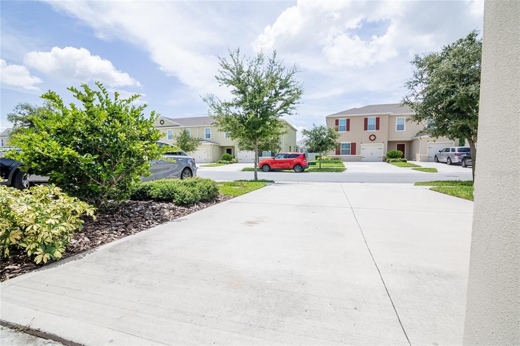 Active With Contract: $2,490 (3 beds, 2 baths, 1530 Square Feet)