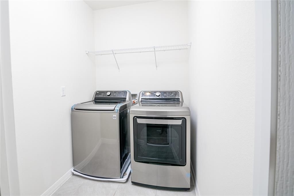 Active With Contract: $2,490 (3 beds, 2 baths, 1530 Square Feet)