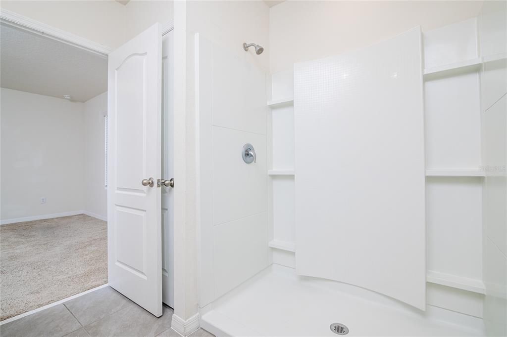 Active With Contract: $2,490 (3 beds, 2 baths, 1530 Square Feet)