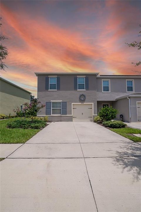 Active With Contract: $2,490 (3 beds, 2 baths, 1530 Square Feet)