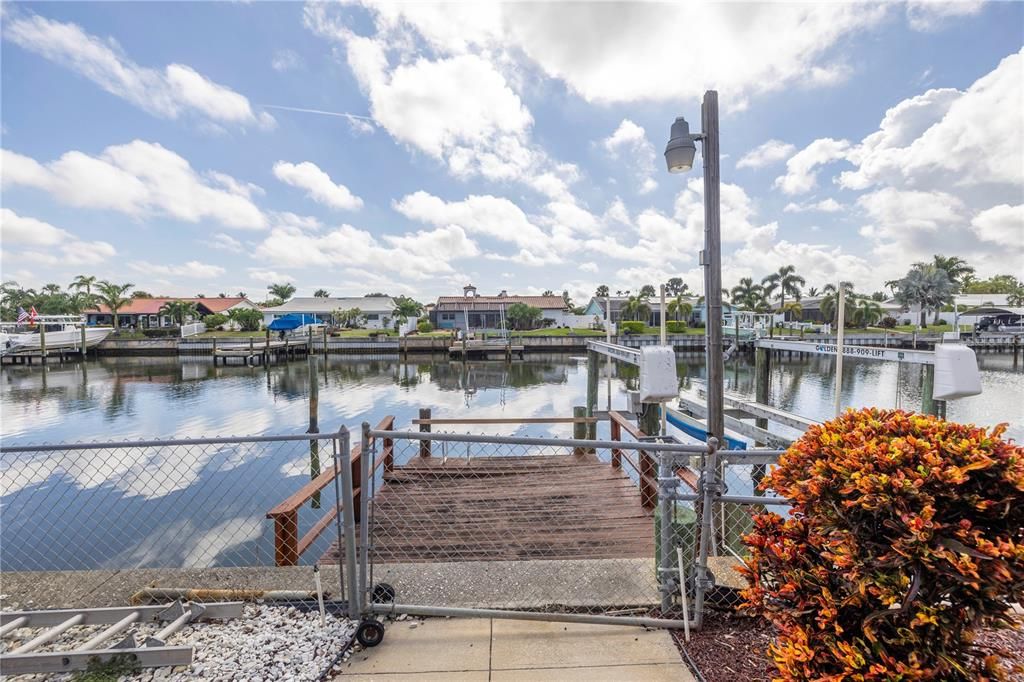 For Sale: $1,199,000 (3 beds, 2 baths, 1870 Square Feet)