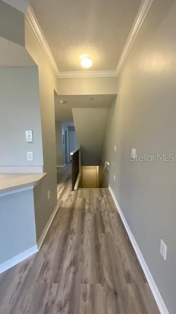 Active With Contract: $1,675 (1 beds, 1 baths, 1032 Square Feet)