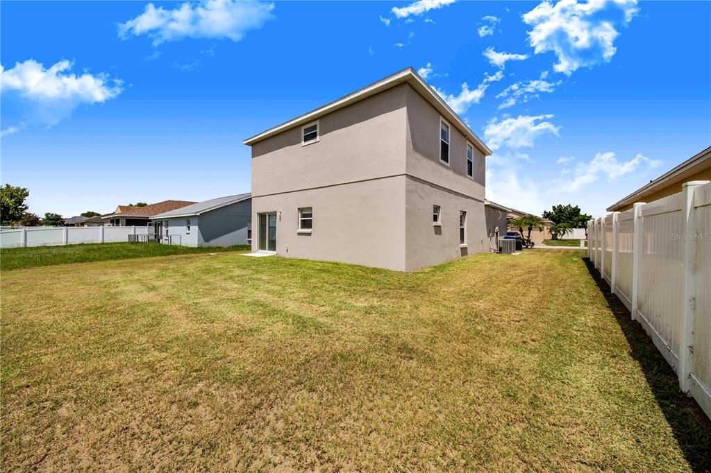 Active With Contract: $299,900 (4 beds, 2 baths, 1860 Square Feet)