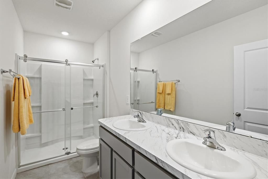 Active With Contract: $399,900 (3 beds, 2 baths, 1724 Square Feet)