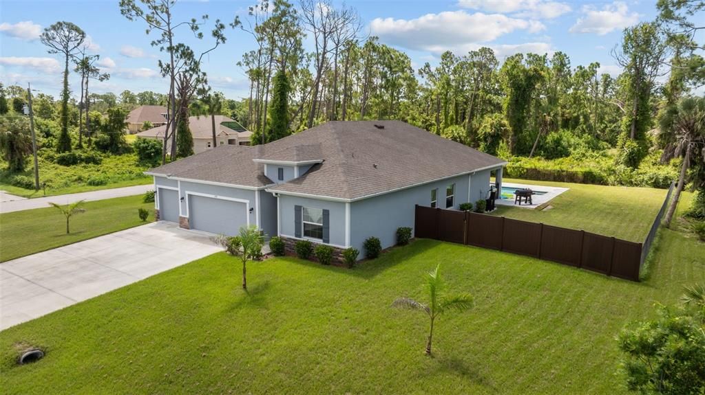 Front of home Top view