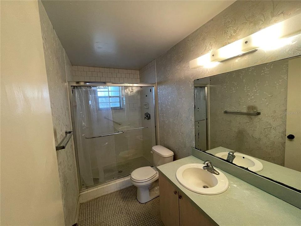 For Sale: $219,000 (2 beds, 2 baths, 1263 Square Feet)