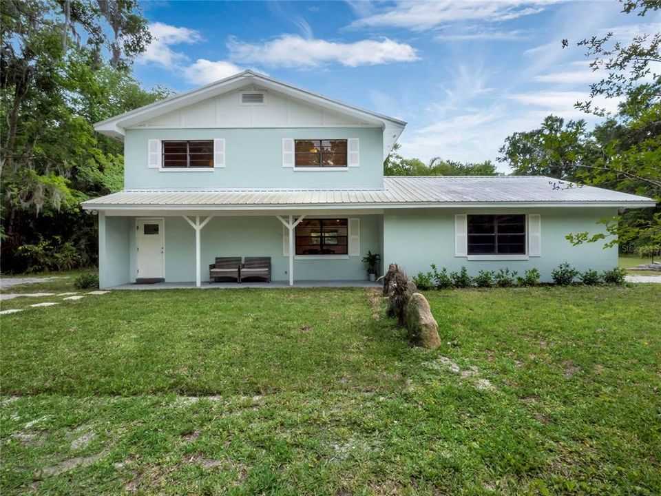 For Sale: $499,000 (3 beds, 3 baths, 2030 Square Feet)