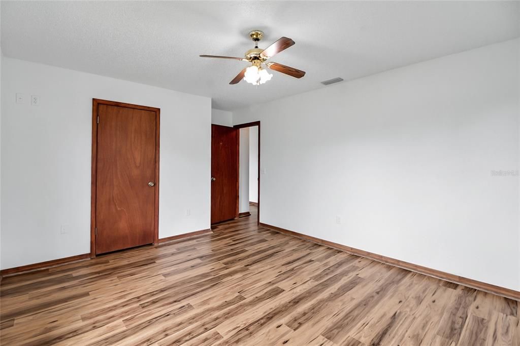 For Rent: $3,500 (3 beds, 2 baths, 2498 Square Feet)