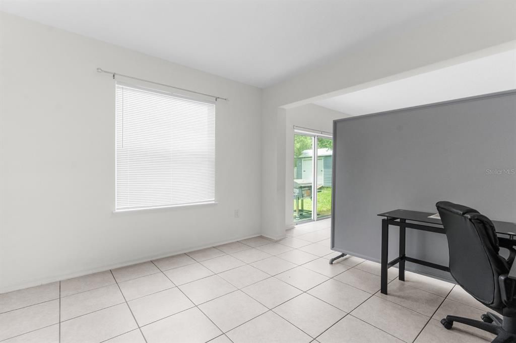 Active With Contract: $295,000 (3 beds, 2 baths, 1968 Square Feet)