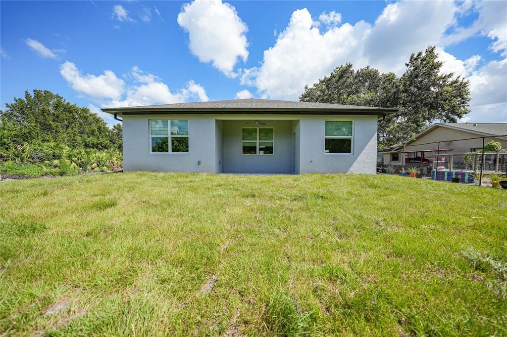 Active With Contract: $299,000 (3 beds, 2 baths, 1518 Square Feet)