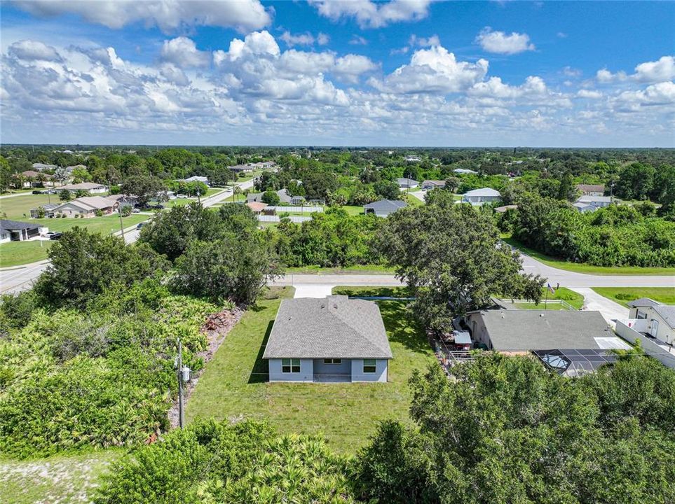 Active With Contract: $299,000 (3 beds, 2 baths, 1518 Square Feet)