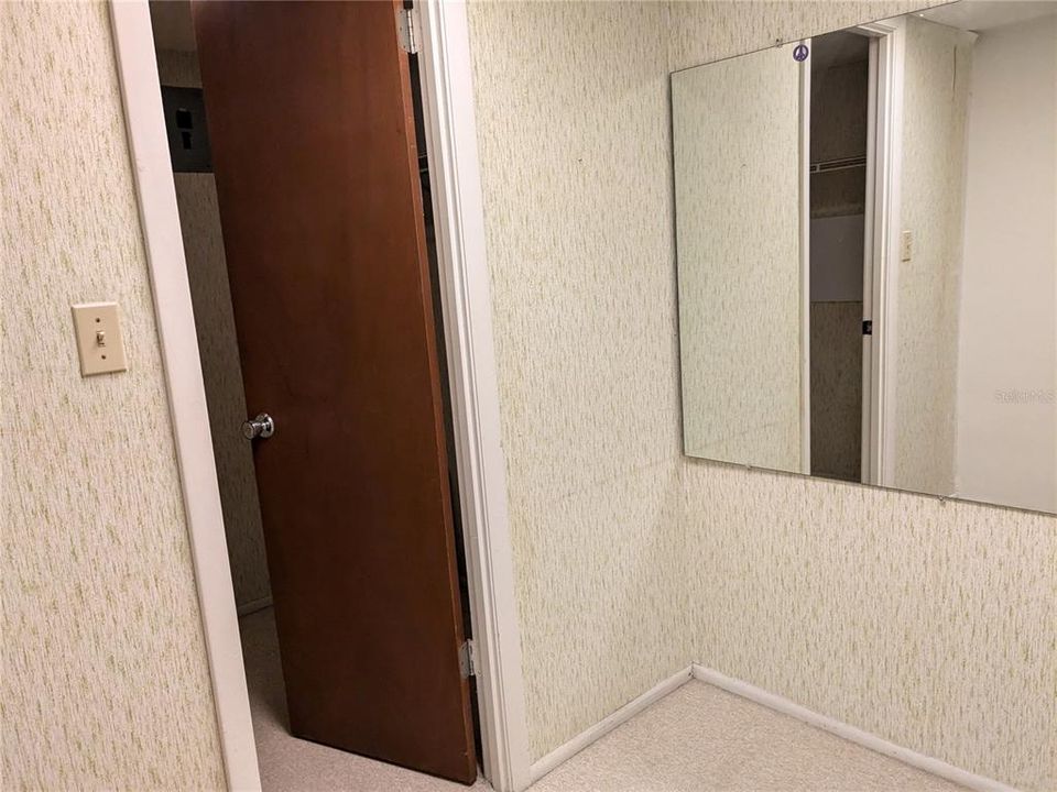 En-suite bathroom - dressing area here with walk-in closet