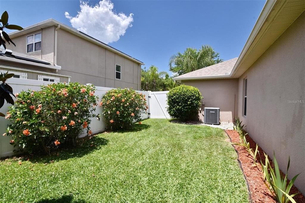 For Sale: $625,000 (3 beds, 2 baths, 2210 Square Feet)