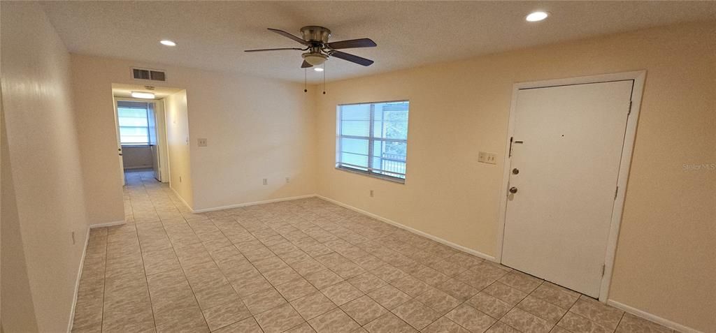 For Rent: $1,495 (2 beds, 2 baths, 1012 Square Feet)