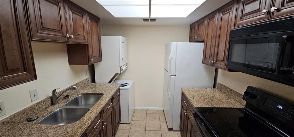 For Rent: $1,495 (2 beds, 2 baths, 1012 Square Feet)