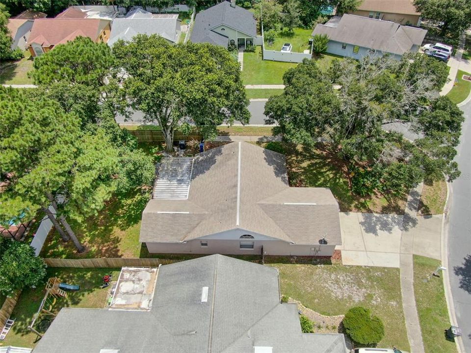 Aerial picture of home.  ROOF WILL BE REPLACED BEFORE CLOSING.