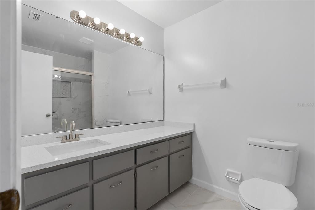 Active With Contract: $384,900 (3 beds, 2 baths, 1328 Square Feet)