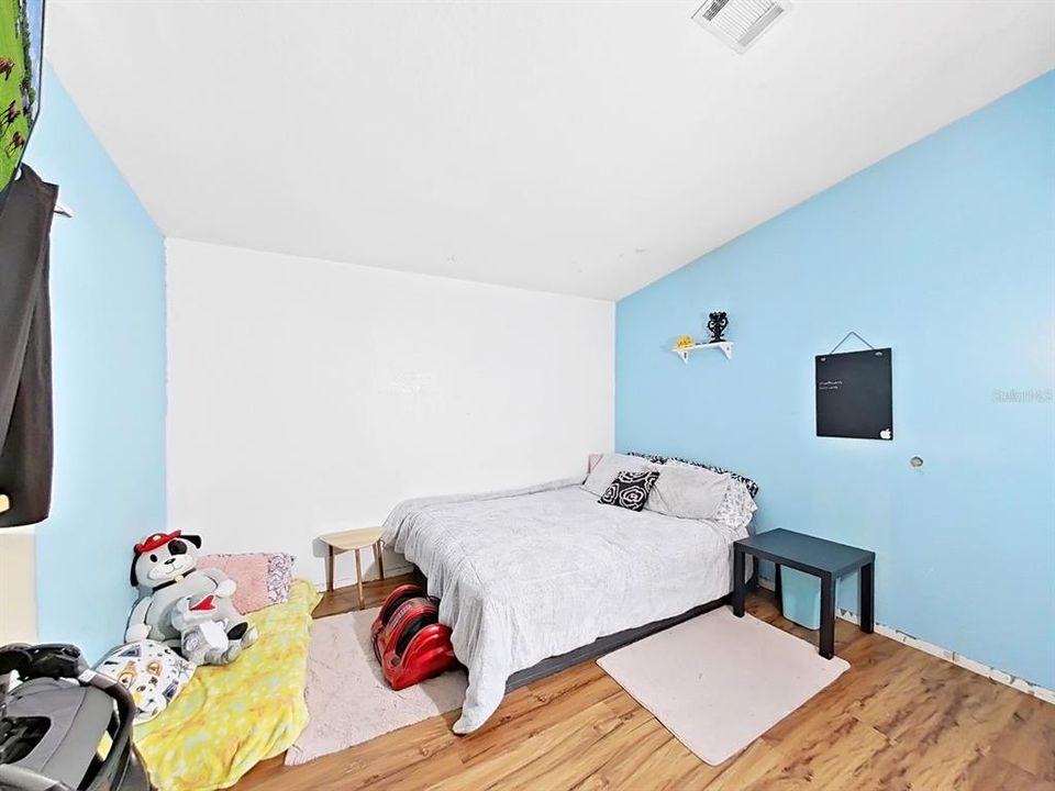 For Sale: $449,000 (3 beds, 2 baths, 1782 Square Feet)