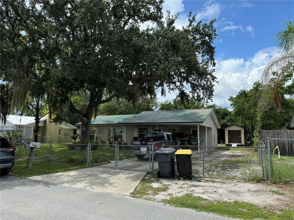 For Sale: $230,000 (3 beds, 2 baths, 1503 Square Feet)