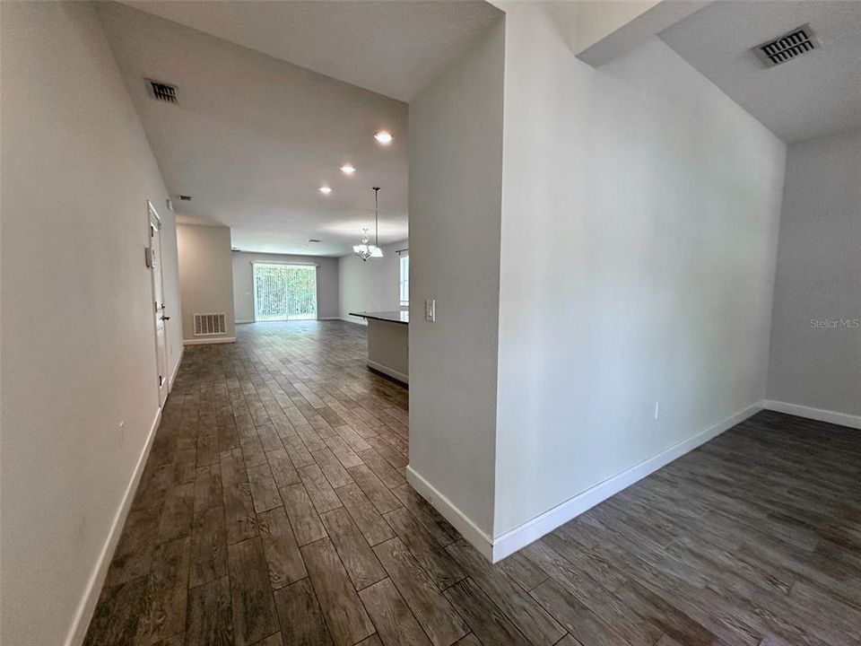 Active With Contract: $3,000 (3 beds, 2 baths, 2110 Square Feet)