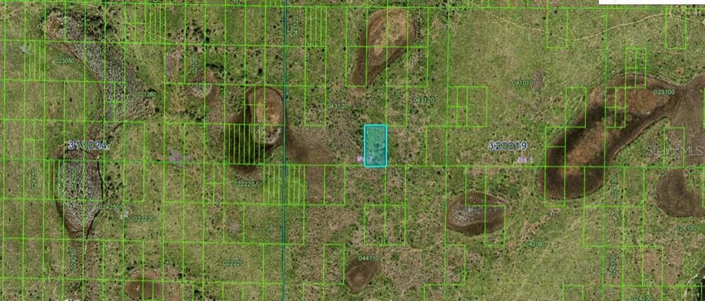 待售: $49,000 (1.29 acres)