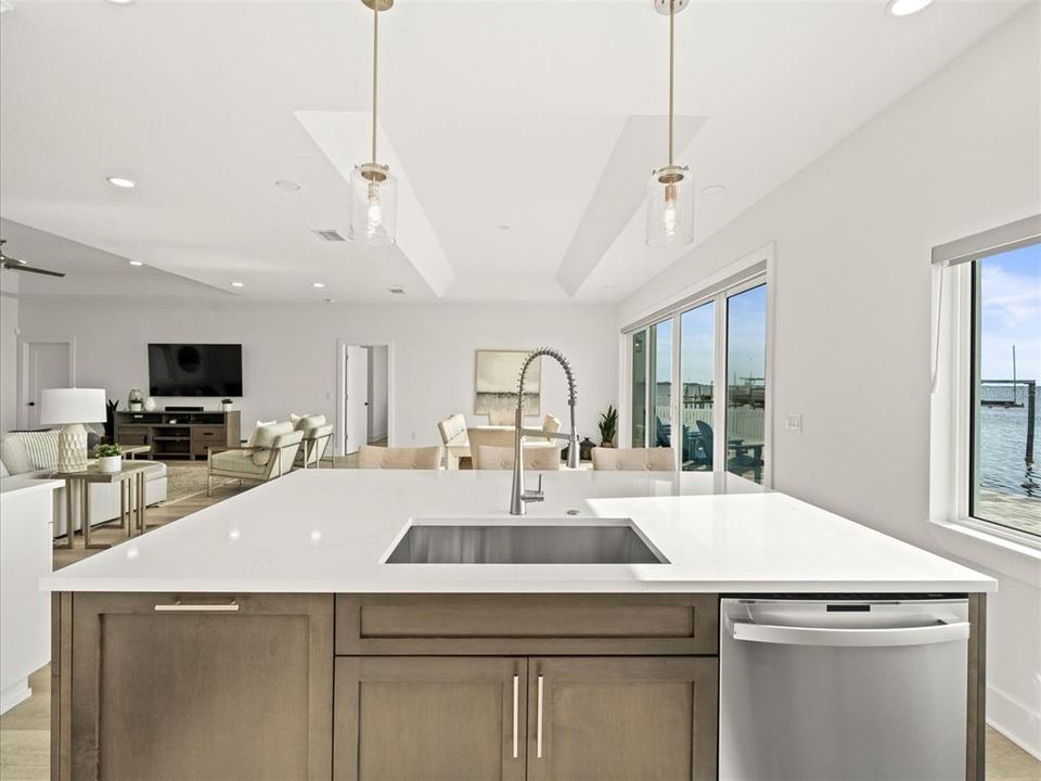 For Sale: $1,499,000 (3 beds, 2 baths, 2131 Square Feet)